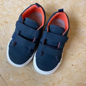 BabyGap Toddler Boy’s Strap Sneakers